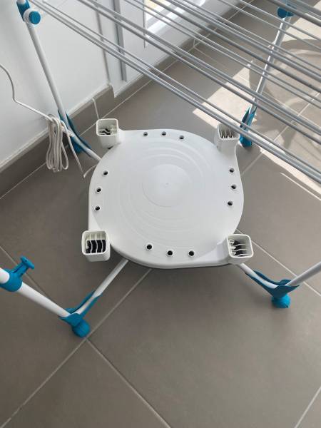 ECOSEC sets up on the crosspieces of your drying tower