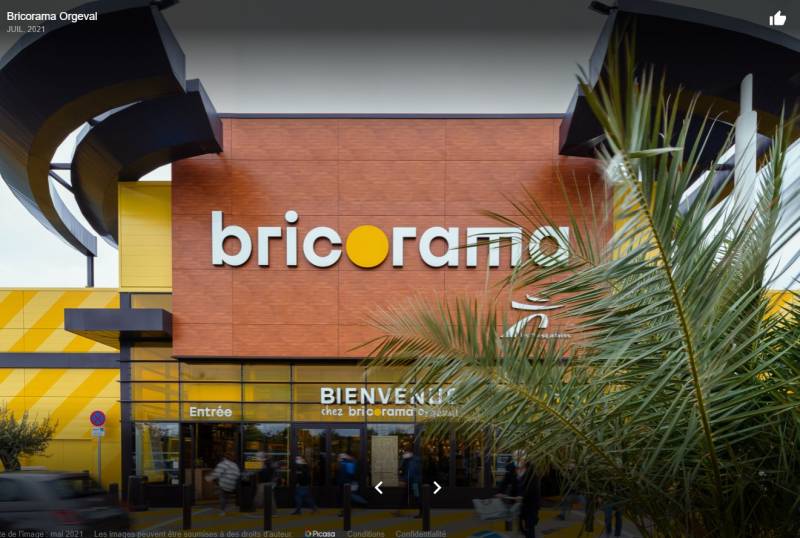 Entrance of the BRICORAMA ORGEVAL store