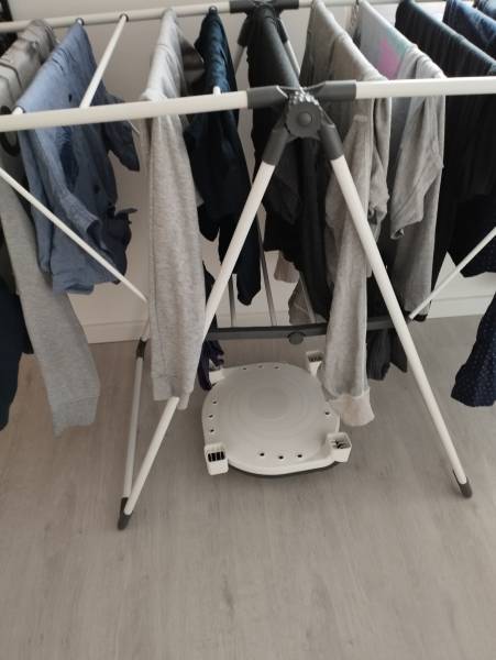 ECOSEC tumble dryer in a small apartment (67)