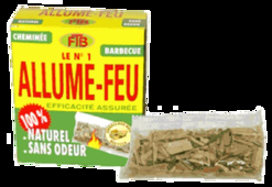 A box of 12 firelighter sachets