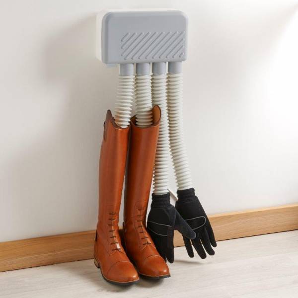 Boot and glove dryer, drying and hygienic for female and male riders